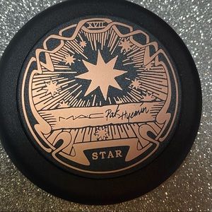 MAC x Pony Park cold comfort extra dimension